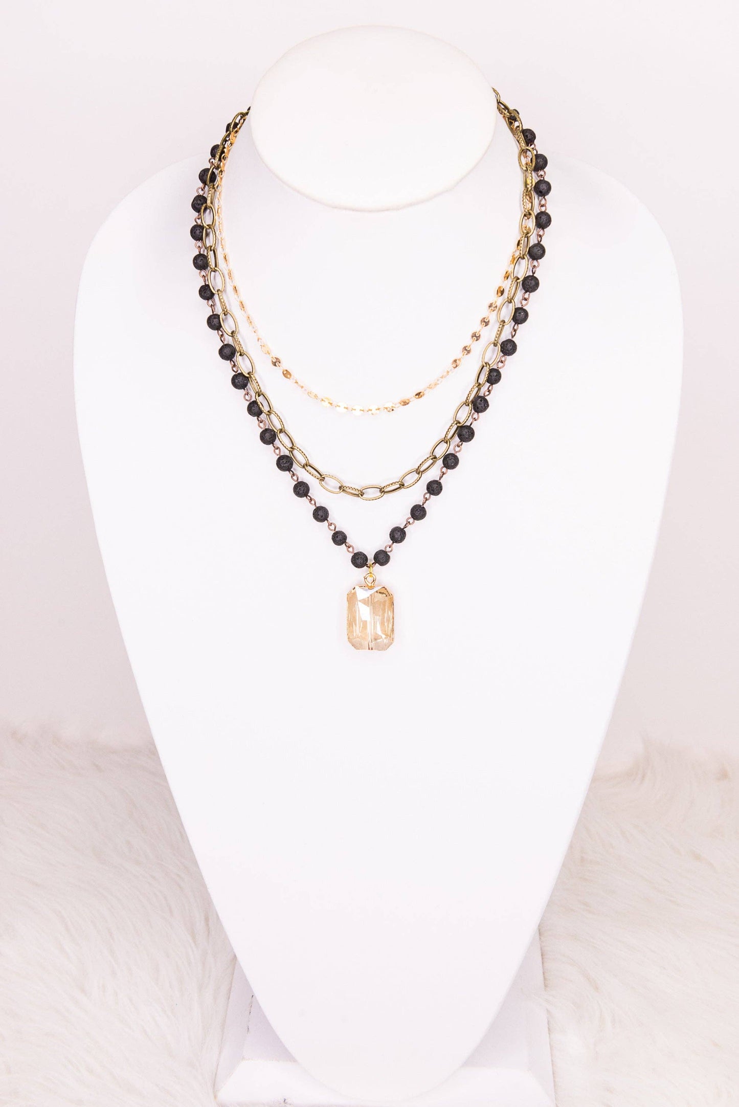 Hannah Necklace in  Tri-color